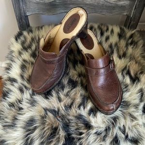 Born W61002 Womens Brown Leather Wedge Heeled Mule with Buckle sz 10